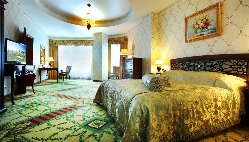 Grand Hotel Vidgof Τσελιαμπίνσκ Εξωτερικό φωτογραφία